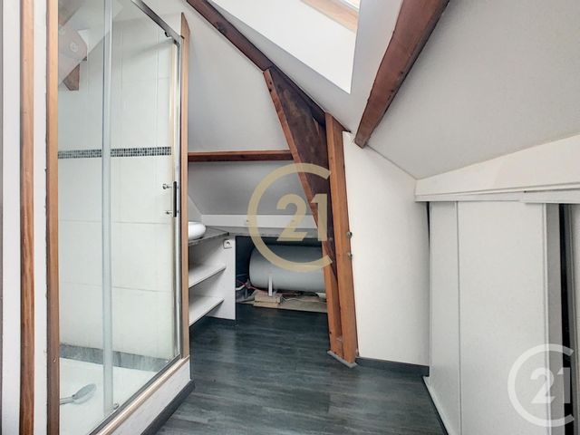 Appartement F4 à louer - 4 pièces - 69.5 m2 - PONT SUR YONNE - 89 - BOURGOGNE - Century 21 Martinot Immobilier
