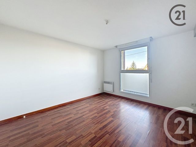 Appartement F4 à louer - 4 pièces - 99.0 m2 - SENS - 89 - BOURGOGNE - Century 21 Martinot Immobilier