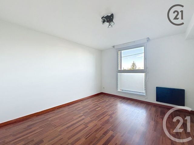 Appartement F4 à louer - 4 pièces - 99.0 m2 - SENS - 89 - BOURGOGNE - Century 21 Martinot Immobilier