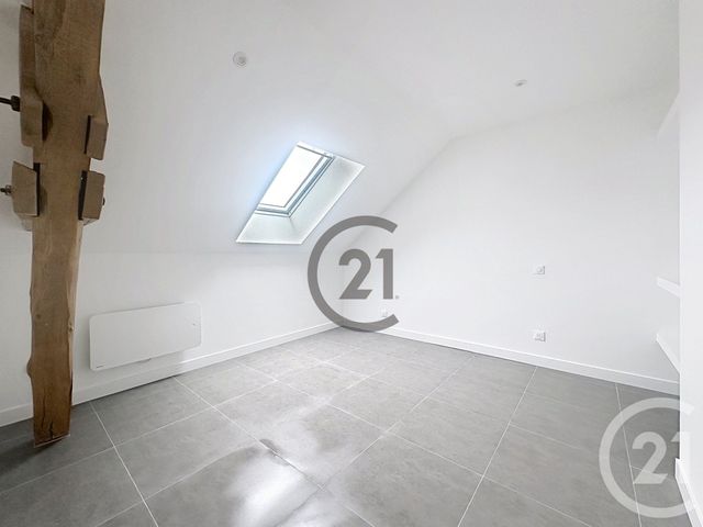 Appartement à louer - 4 pièces - 100.98 m2 - ST CLEMENT - 89 - BOURGOGNE - Century 21 Martinot Immobilier