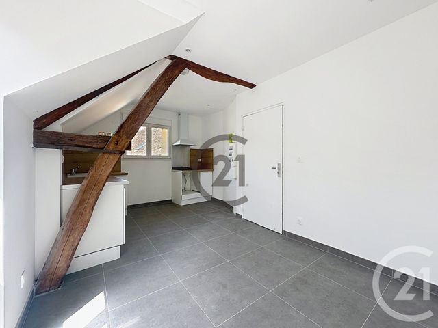 Appartement à louer - 3 pièces - 66.59 m2 - ST CLEMENT - 89 - BOURGOGNE - Century 21 Martinot Immobilier