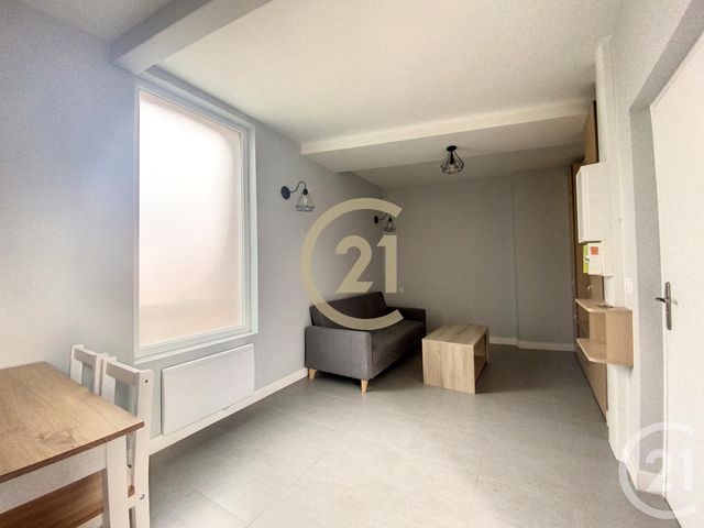 Appartement Duplex à louer - 2 pièces - 37.17 m2 - PARON - 89 - BOURGOGNE - Century 21 Martinot Immobilier