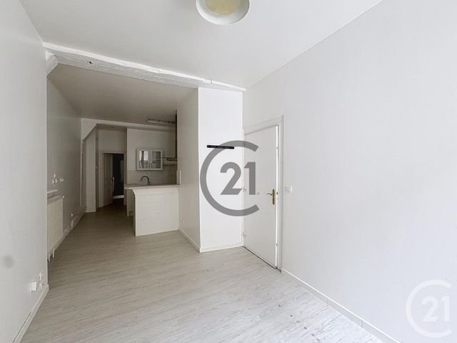 Appartement F2 à louer - 2 pièces - 38.5 m2 - SENS - 89 - BOURGOGNE - Century 21 Martinot Immobilier