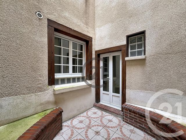 Appartement F2 à louer - 2 pièces - 38.5 m2 - SENS - 89 - BOURGOGNE - Century 21 Martinot Immobilier