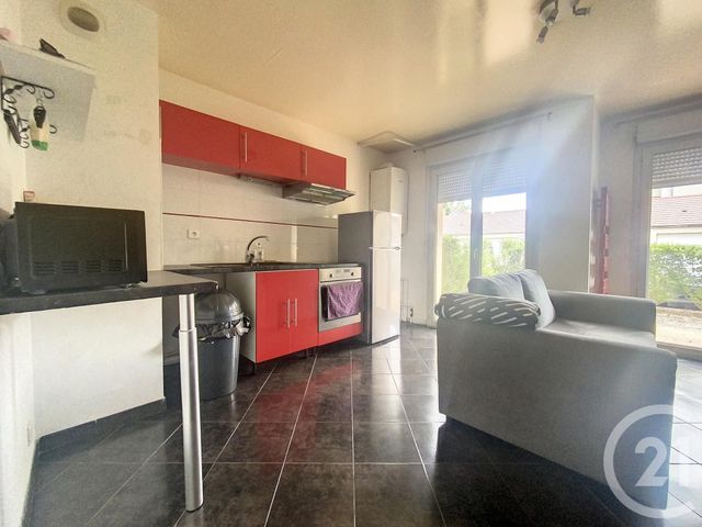 Appartement à louer - 2 pièces - 38.0 m2 - SENS - 89 - BOURGOGNE - Century 21 Martinot Immobilier