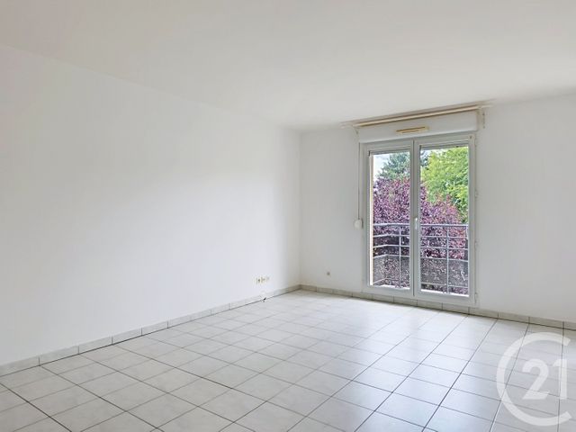 Appartement F2 à vendre - 2 pièces - 47.58 m2 - VILLENEUVE SUR YONNE - 89 - BOURGOGNE - Century 21 Martinot Immobilier