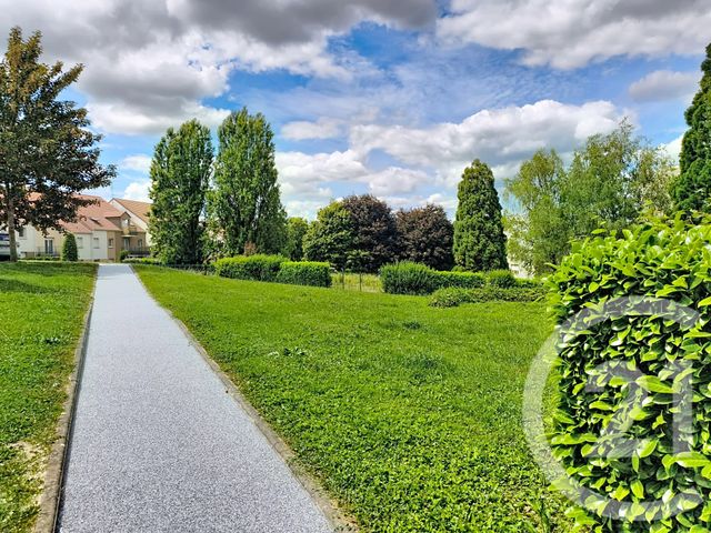 Appartement F2 à vendre - 2 pièces - 47.58 m2 - VILLENEUVE SUR YONNE - 89 - BOURGOGNE - Century 21 Martinot Immobilier