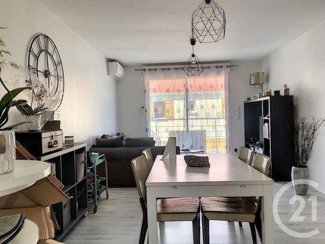 Appartement F3 à louer - 3 pièces - 67.1 m2 - SENS - 89 - BOURGOGNE - Century 21 Martinot Immobilier