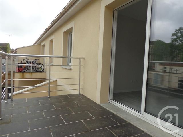 Appartement F3 à louer - 3 pièces - 67.1 m2 - SENS - 89 - BOURGOGNE - Century 21 Martinot Immobilier