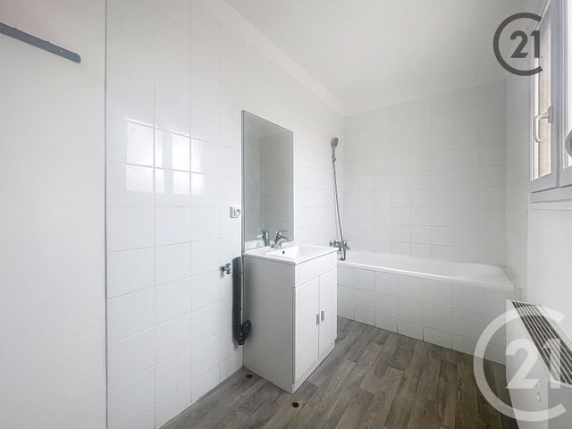 Appartement F2 à louer - 2 pièces - 52.53 m2 - ST CLEMENT - 89 - BOURGOGNE - Century 21 Martinot Immobilier