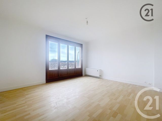 Appartement F2 à louer ST CLEMENT