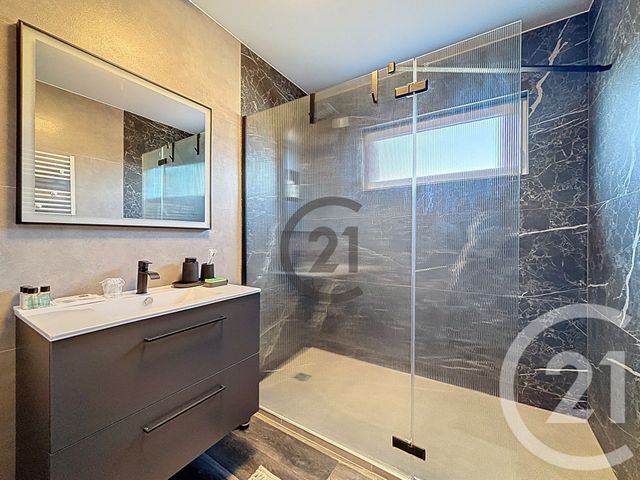 maison à vendre - 5 pièces - 200.0 m2 - VAUDEURS - 89 - BOURGOGNE - Century 21 Martinot Immobilier