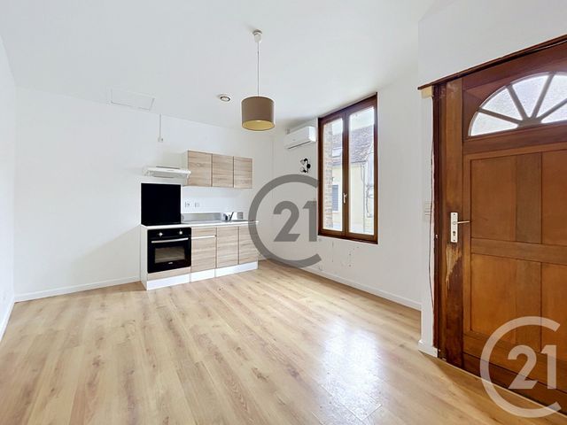 maison à louer - 2 pièces - 27.0 m2 - SENS - 89 - BOURGOGNE - Century 21 Martinot Immobilier