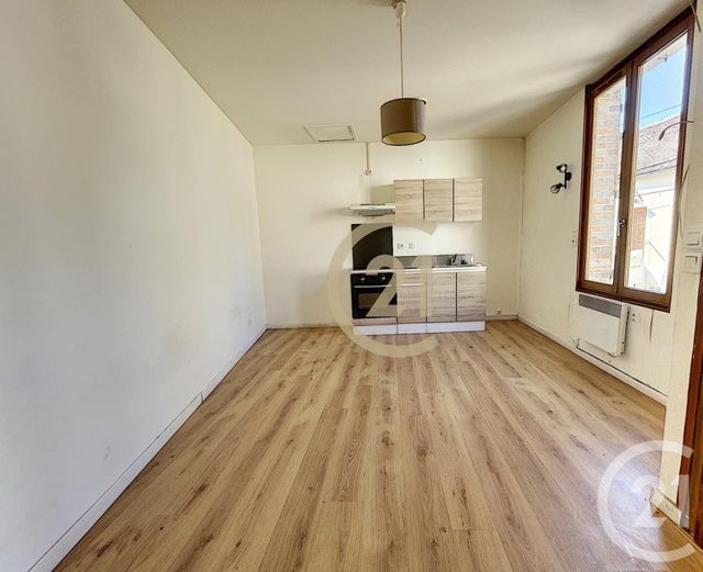 maison à louer - 2 pièces - 27.0 m2 - SENS - 89 - BOURGOGNE - Century 21 Martinot Immobilier