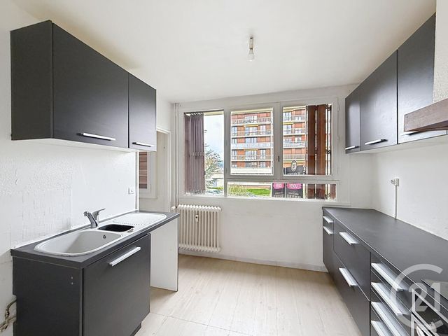 Appartement F3 à vendre - 3 pièces - 64.3 m2 - SENS - 89 - BOURGOGNE - Century 21 Martinot Immobilier