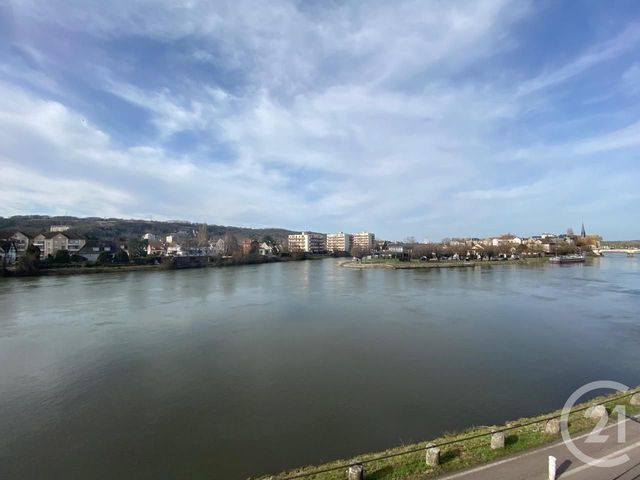 Appartement F3 à louer - 3 pièces - 55.0 m2 - SENS - 89 - BOURGOGNE - Century 21 Martinot Immobilier