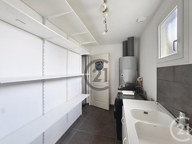 maison à louer - 6 pièces - 130.0 m2 - LES CLERIMOIS - 89 - BOURGOGNE - Century 21 Martinot Immobilier