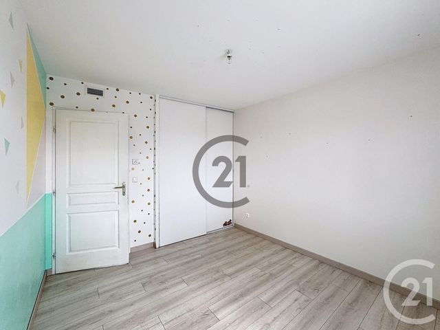 maison à louer - 6 pièces - 130.0 m2 - LES CLERIMOIS - 89 - BOURGOGNE - Century 21 Martinot Immobilier