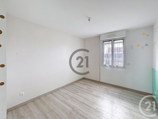 maison à louer - 6 pièces - 130.0 m2 - LES CLERIMOIS - 89 - BOURGOGNE - Century 21 Martinot Immobilier