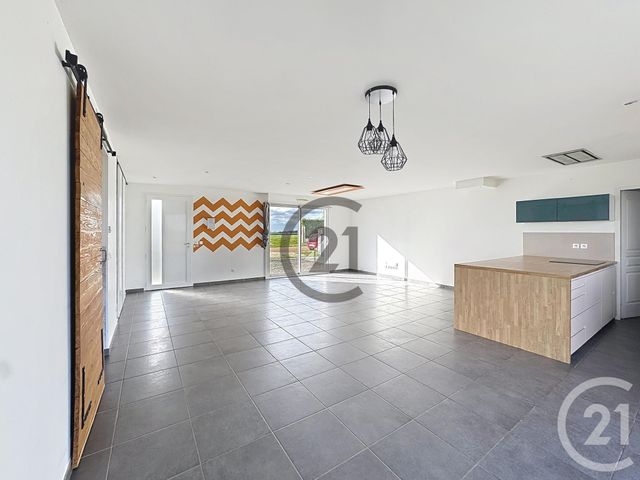 maison à louer - 6 pièces - 130.0 m2 - LES CLERIMOIS - 89 - BOURGOGNE - Century 21 Martinot Immobilier