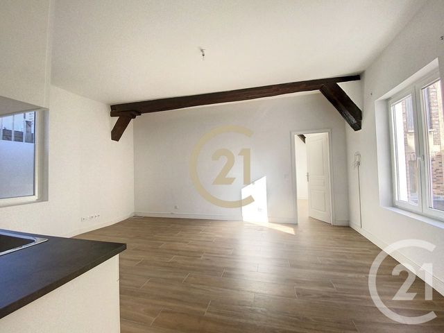 Appartement à louer - 2 pièces - 49.0 m2 - SENS - 89 - BOURGOGNE - Century 21 Martinot Immobilier