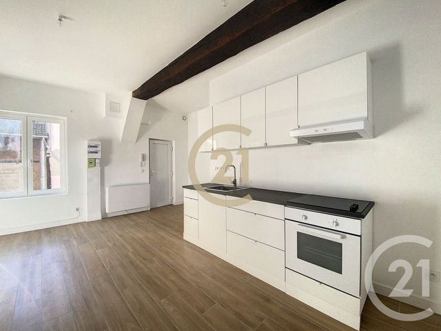 Appartement à louer - 2 pièces - 49.0 m2 - SENS - 89 - BOURGOGNE - Century 21 Martinot Immobilier
