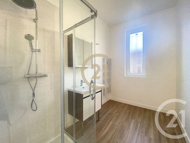 Appartement à louer - 2 pièces - 49.0 m2 - SENS - 89 - BOURGOGNE - Century 21 Martinot Immobilier