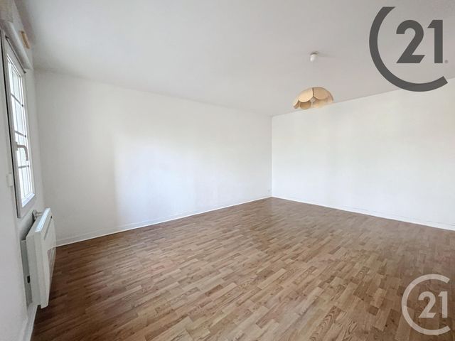 Appartement à louer - 2 pièces - 49.03 m2 - ST VALERIEN - 89 - BOURGOGNE - Century 21 Martinot Immobilier