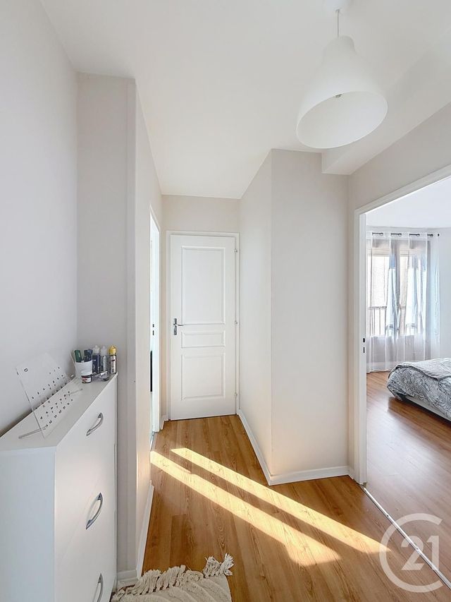 Appartement F2 à vendre - 2 pièces - 48.0 m2 - ST CLEMENT - 89 - BOURGOGNE - Century 21 Martinot Immobilier