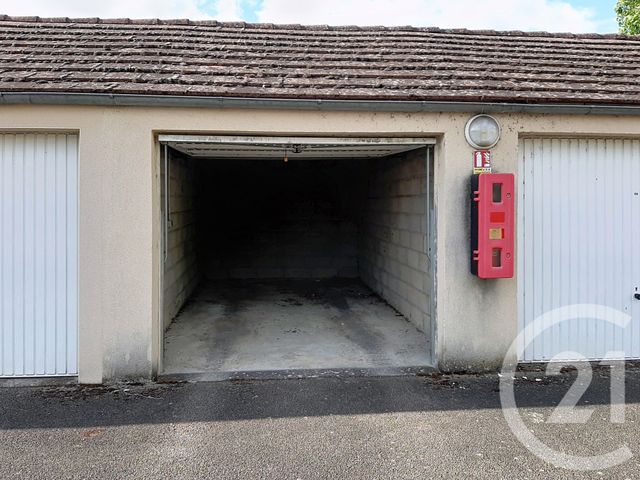 Appartement F3 à vendre - 3 pièces - 58.11 m2 - SENS - 89 - BOURGOGNE - Century 21 Martinot Immobilier