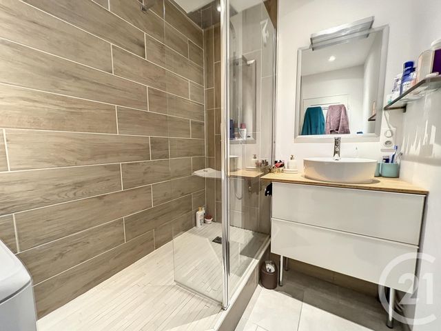 Appartement F3 à vendre - 3 pièces - 58.11 m2 - SENS - 89 - BOURGOGNE - Century 21 Martinot Immobilier