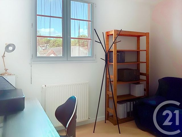 Appartement F3 à vendre - 3 pièces - 58.11 m2 - SENS - 89 - BOURGOGNE - Century 21 Martinot Immobilier