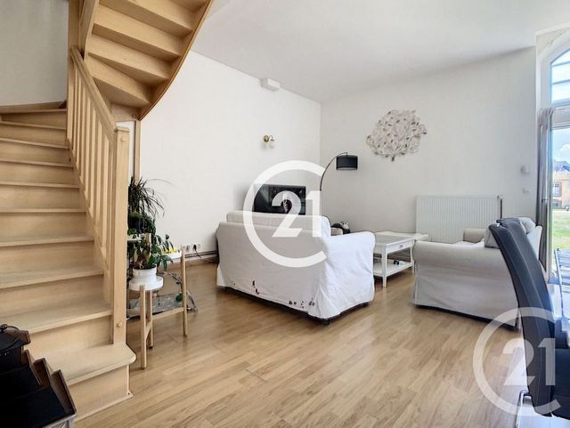 Appartement Duplex à louer - 2 pièces - 71.0 m2 - PASSY - 89 - BOURGOGNE - Century 21 Martinot Immobilier