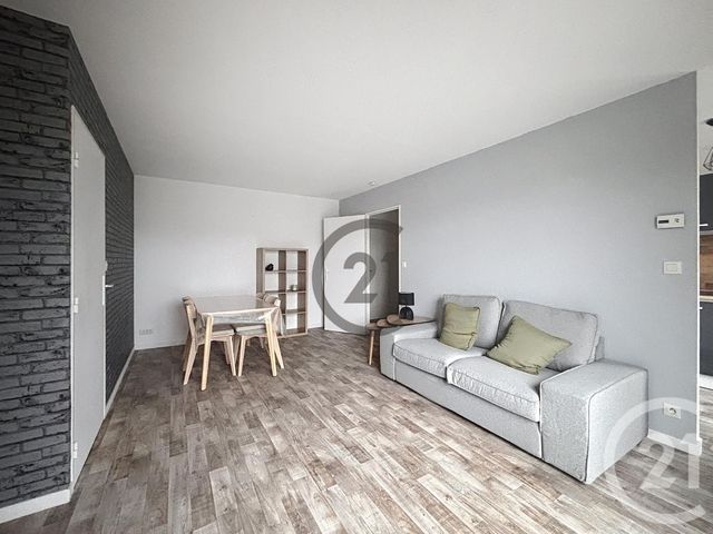 Appartement F2 bis à louer - 3 pièces - 53.0 m2 - SENS - 89 - BOURGOGNE - Century 21 Martinot Immobilier