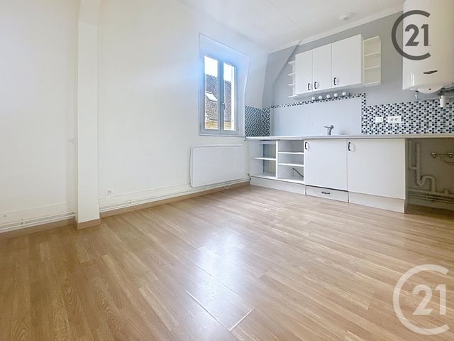 Appartement F2 bis à louer - 3 pièces - 43.11 m2 - SENS - 89 - BOURGOGNE - Century 21 Martinot Immobilier