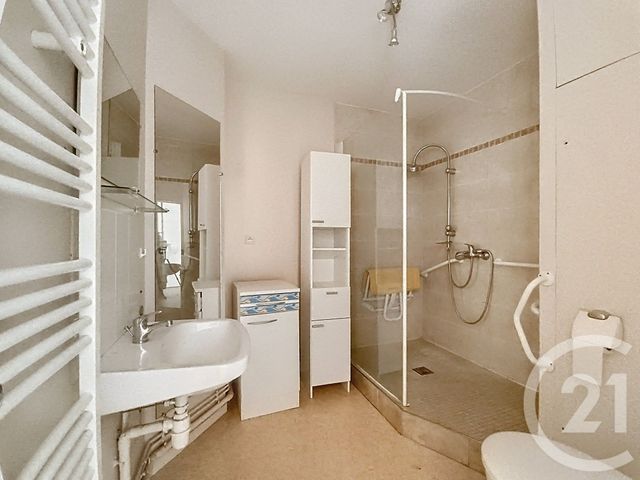Appartement F1 à vendre - 1 pièce - 32.87 m2 - THORIGNY SUR OREUSE - 89 - BOURGOGNE - Century 21 Martinot Immobilier