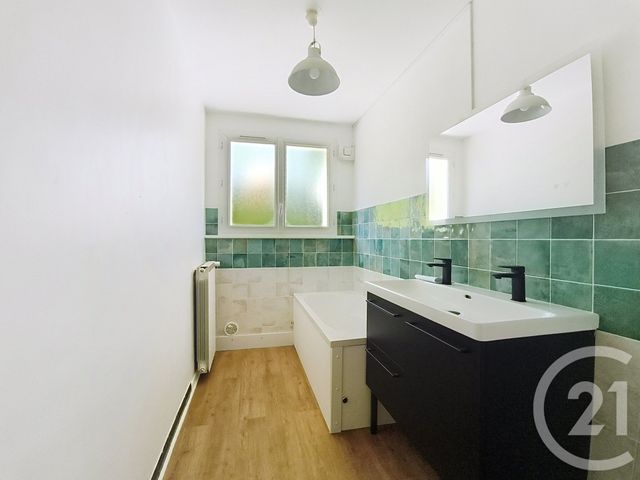 Appartement F4 à vendre - 5 pièces - 90.14 m2 - PARON - 89 - BOURGOGNE - Century 21 Martinot Immobilier