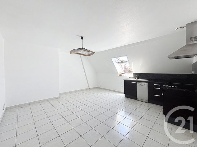 Appartement F2 à vendre - 2 pièces - 39.98 m2 - SENS - 89 - BOURGOGNE - Century 21 Martinot Immobilier