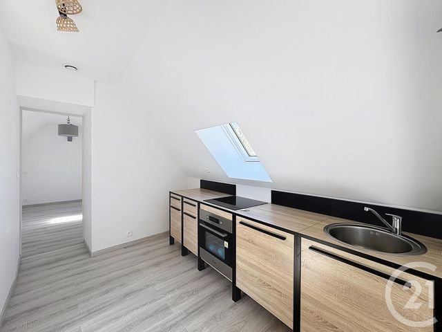 Appartement F2 à vendre - 2 pièces - 28.2 m2 - SENS - 89 - BOURGOGNE - Century 21 Martinot Immobilier