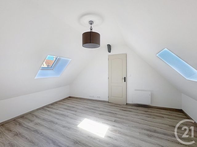Appartement F2 à vendre - 2 pièces - 28.2 m2 - SENS - 89 - BOURGOGNE - Century 21 Martinot Immobilier