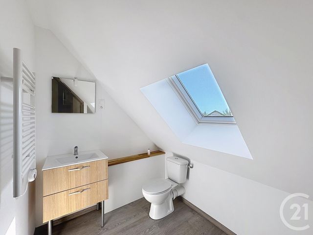 Appartement F2 à vendre - 2 pièces - 28.2 m2 - SENS - 89 - BOURGOGNE - Century 21 Martinot Immobilier