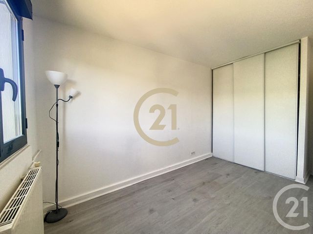 Appartement F2 à louer - 2 pièces - 35.87 m2 - SENS - 89 - BOURGOGNE - Century 21 Martinot Immobilier