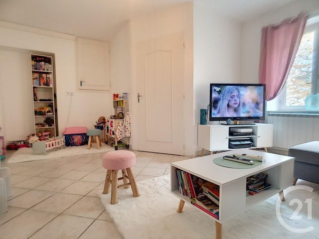 Appartement à louer - 3 pièces - 76.0 m2 - GRON - 89 - BOURGOGNE - Century 21 Martinot Immobilier