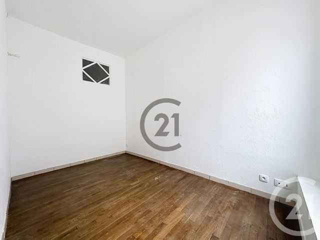 Appartement à louer - 2 pièces - 46.26 m2 - VILLENEUVE SUR YONNE - 89 - BOURGOGNE - Century 21 Martinot Immobilier