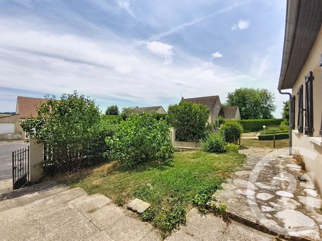 maison à vendre - 6 pièces - 180.0 m2 - ARCES DILO - 89 - BOURGOGNE - Century 21 Martinot Immobilier