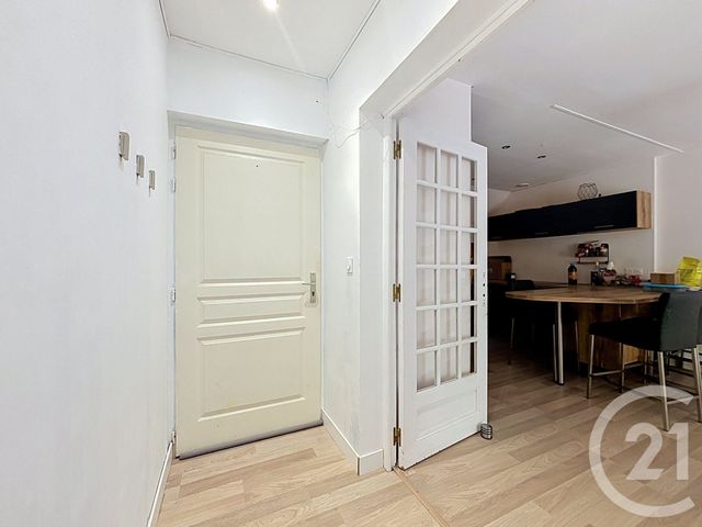 Appartement F3 à vendre - 3 pièces - 60.42 m2 - ST VALERIEN - 89 - BOURGOGNE - Century 21 Martinot Immobilier