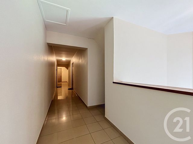 Appartement F3 à vendre - 3 pièces - 60.42 m2 - ST VALERIEN - 89 - BOURGOGNE - Century 21 Martinot Immobilier