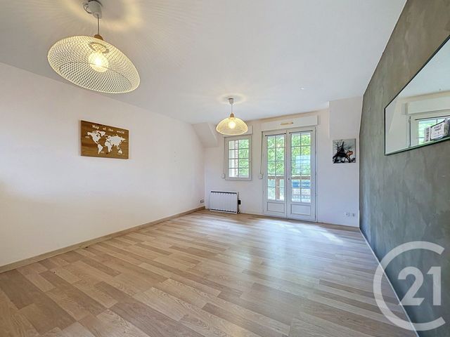 Appartement F3 à vendre ST VALERIEN