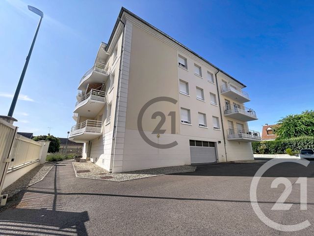 Appartement F3 à louer - 3 pièces - 73.0 m2 - SENS - 89 - BOURGOGNE - Century 21 Martinot Immobilier