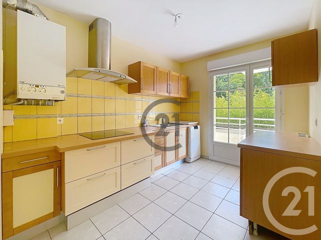 Appartement F3 à louer - 3 pièces - 73.0 m2 - SENS - 89 - BOURGOGNE - Century 21 Martinot Immobilier
